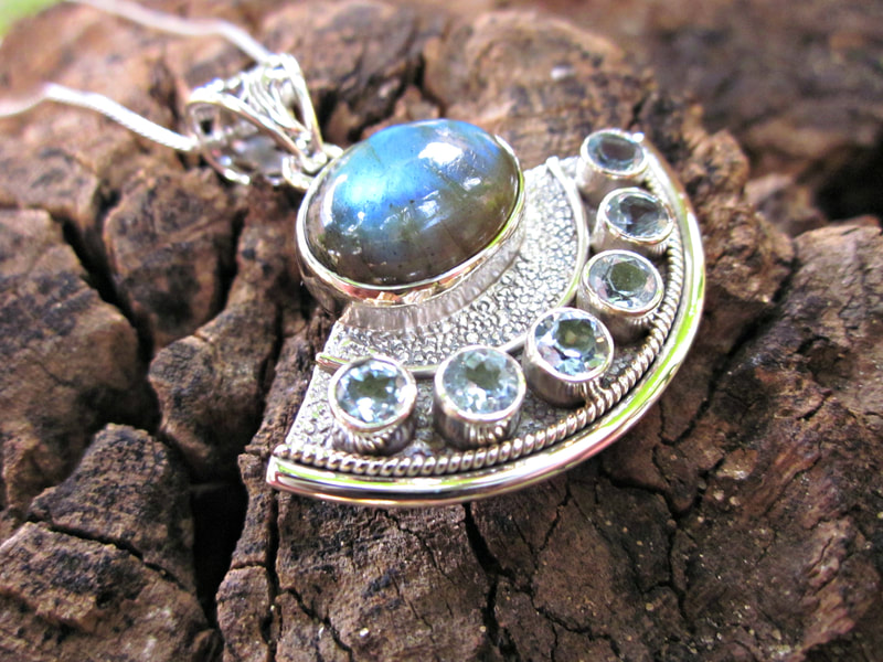 Labradorite & Blue Topaz Cleopatra Necklace