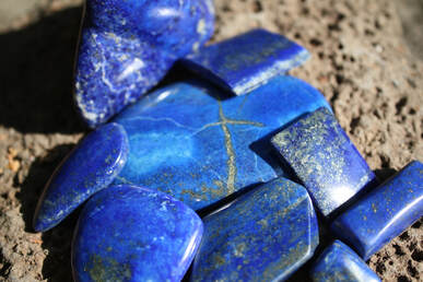 Healing Properties of Lapis Lazuli